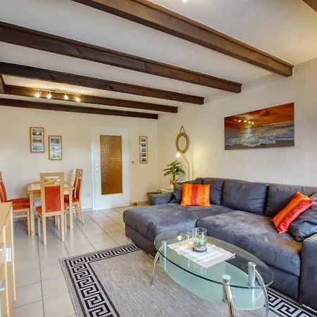 Casa de Férias Seepark Suetel, Haus 8hsu14